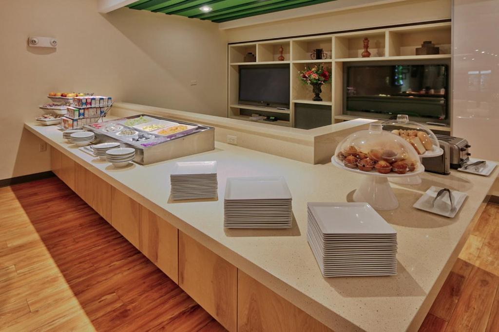 Holiday Inn Roswell By Ihg Экстерьер фото